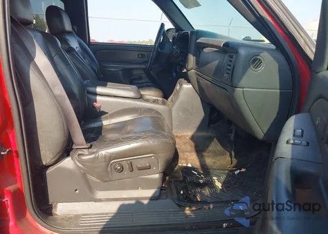 2002 Chevrolet Avalanche 1500 from USA, damaged, VIN 3GNEK13T62G128258